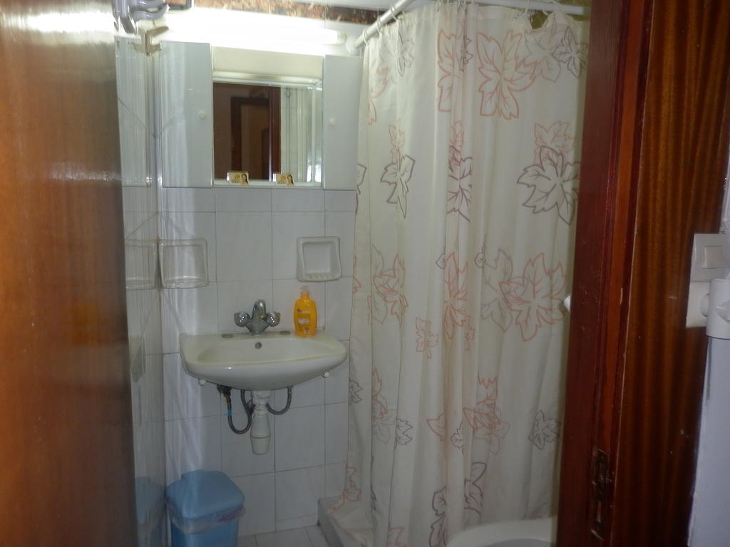Miramare Hotel Lakkíon Quarto foto